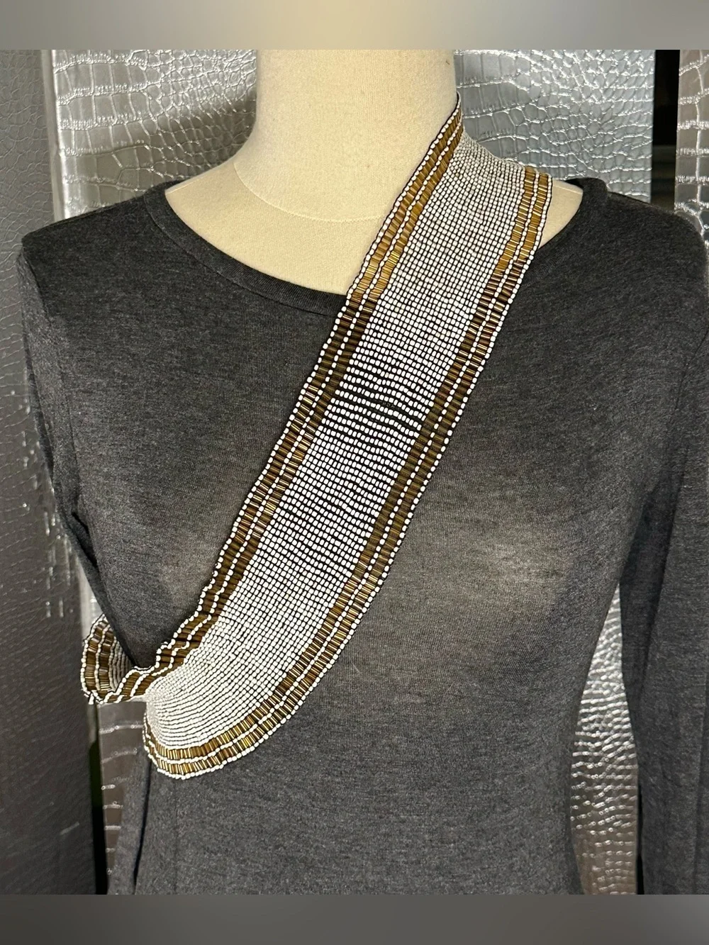 Beaded Waist Belt in White and Gold